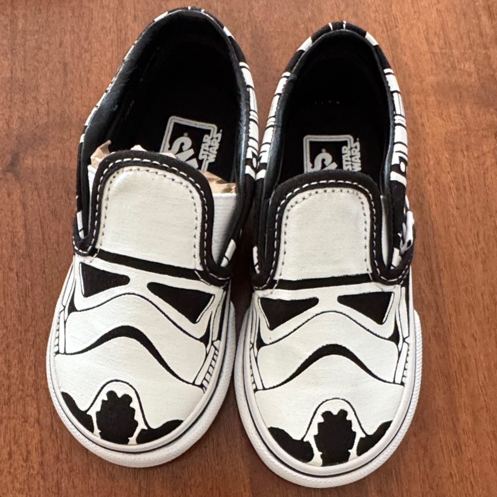 New Vans Classic Slip-On Star Wars Stormtrooper – Toddler Size 9